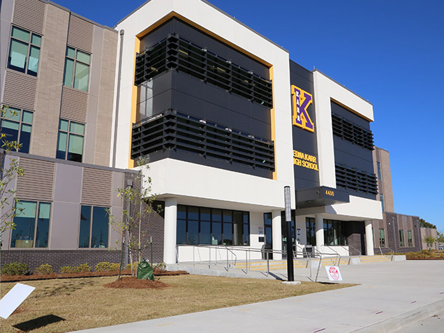 Edna Karr High School